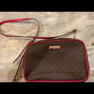 Michael kors purse